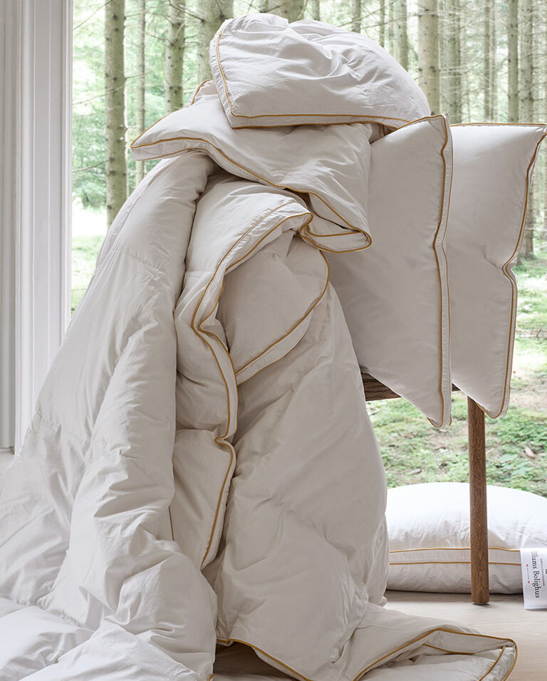 Shop dyner og puder hos Illums Bolighus