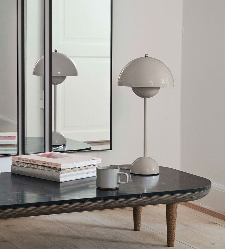 Black Days | Shop VP3 & VP9  Flowerpot på tilbud