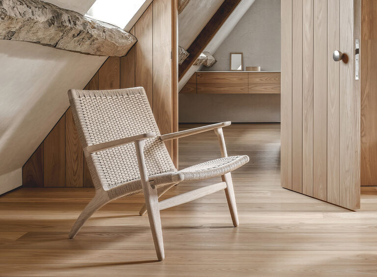 Summer SALE | Shop Carl Hansen & Søn