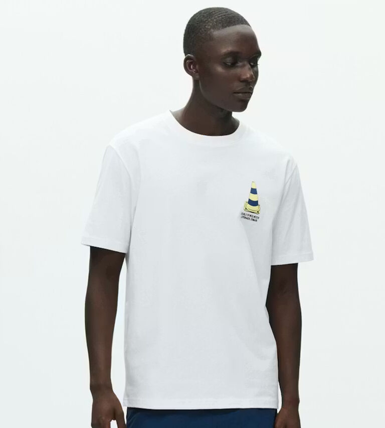 K&oslash;b T-shirts i Illums Bolighus