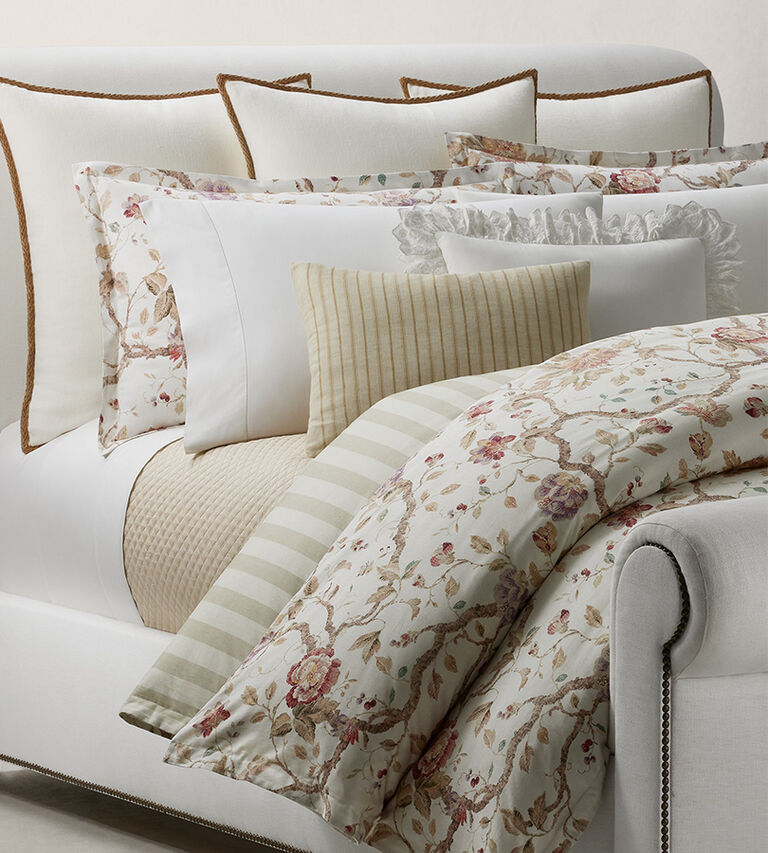 Shop sovev&aelig;relsestilbeh&oslash;r hos Illums Bolighus