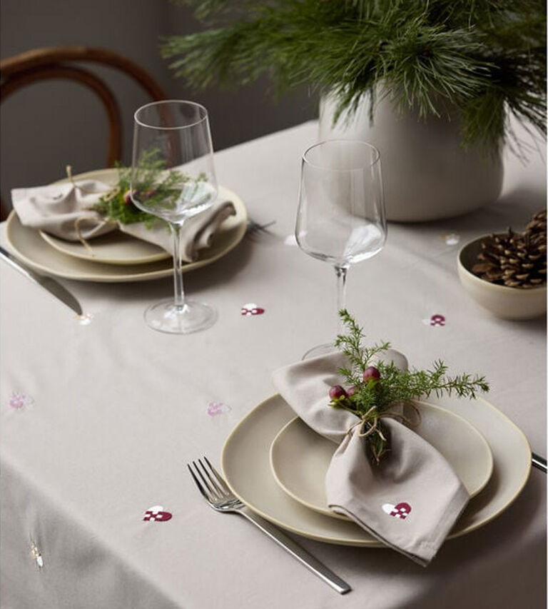 Shop juletekstiler at Illums Bolighus
