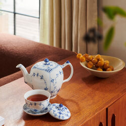 Musselmalet Halvblonde tekande 100 cl, Royal Copenhagen