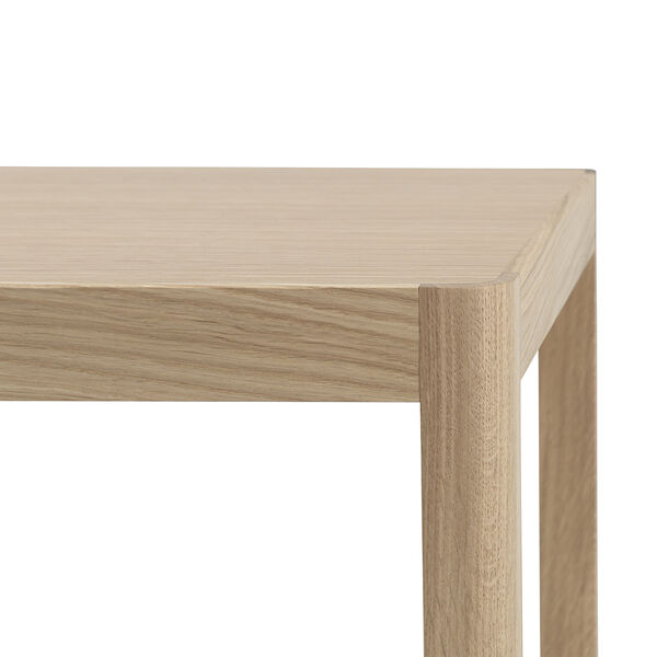 Workshop Coffee Table, oak veneer/oak, Muuto