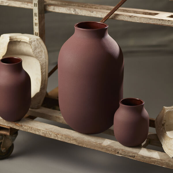 Studio Omaggio #1 Vase H 50 cm, bordeaux, K&auml;hler
