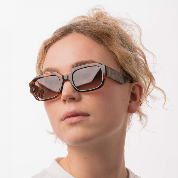 DOWNEY solbriller, tortoise, MESSYWEEKEND