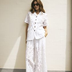 Lotti 2, white, SOULMATE