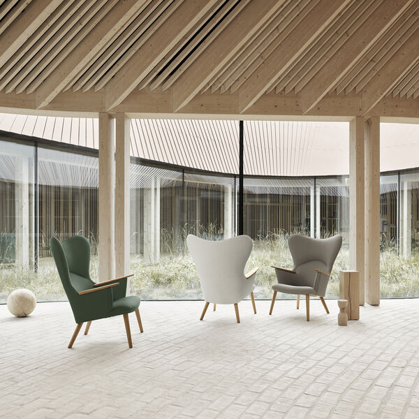 CH78 Mama Bear loungestol, umber 61273, Carl Hansen & S&oslash;n