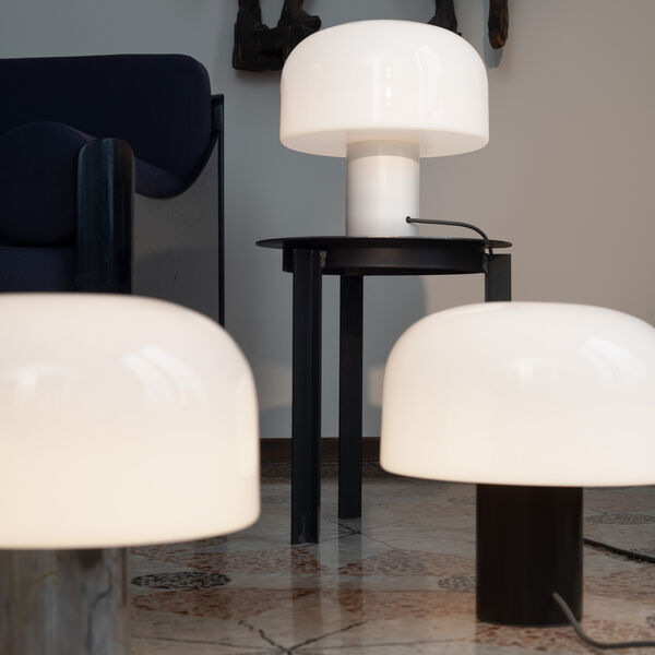 Bellhop Glass Table Lamp, white, Flos