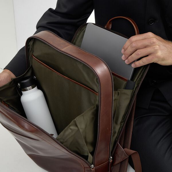 LUND Rygs&aelig;k, brown, JOST