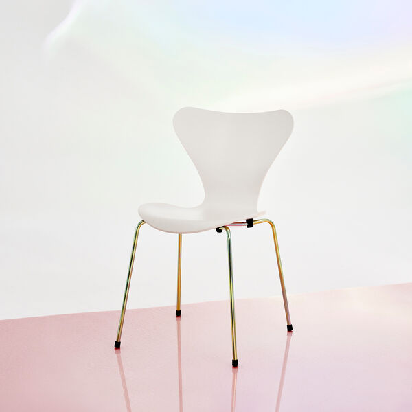 Serie 7™ 7:14 AM spisebordsstol, beige/rainbow, Fritz Hansen