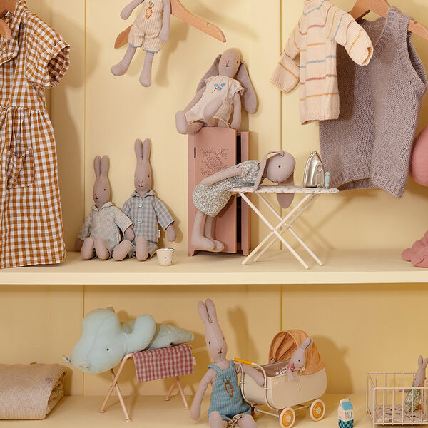 Miniature strygejern og strygebræt, Maileg