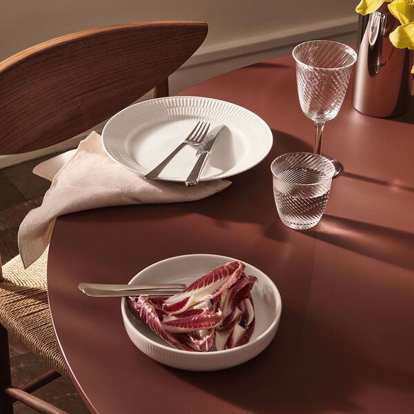 Hvid Riflet tallerken Ø 25 cm Hvid Riflet tallerken Ø 25 cm, Royal Copenhagen