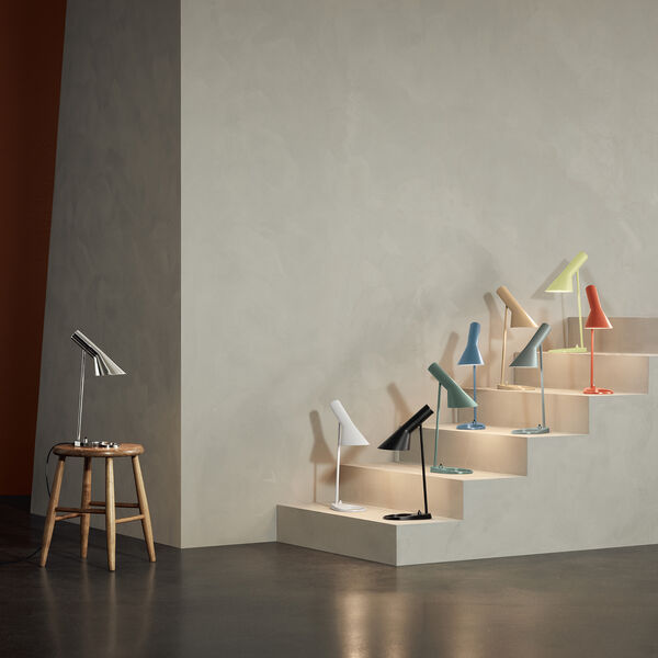 AJ bordlampe, stainless steel, Louis Poulsen