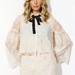 Lulu Lace Shirt, cream lace, HUNK&Oslash;N