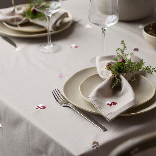 Christmas Hearts Embroidery stofservietter, dark red, Södahl