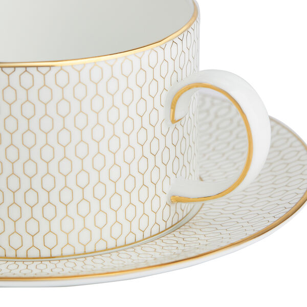 Gio Gold Teacup with saucer, Gold/white, Wedgwood
