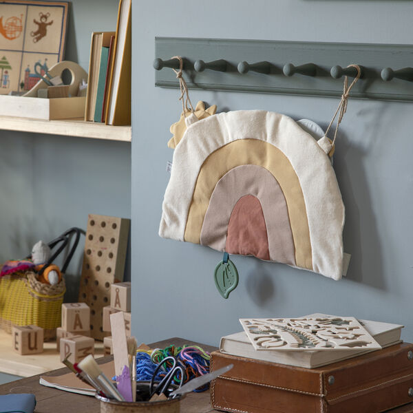 Woodland aktivitetspanel i stof, multi colour, Sebra