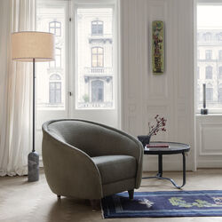 Adnet Coffee Circular Table, black Adnet Coffee Circular Table, black, GUBI