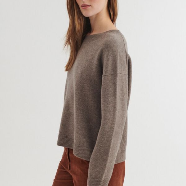 Liz O-Neck, portobella, Basic Apparel
