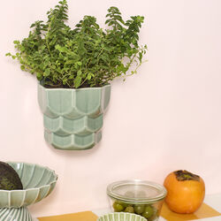 Samsurium v&aelig;gh&aelig;ngt potteskjuler, eucalyptus, Dottir Nordic Design