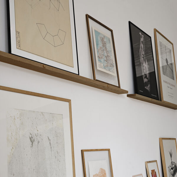 Gallery Shelf, oak, MOEBE