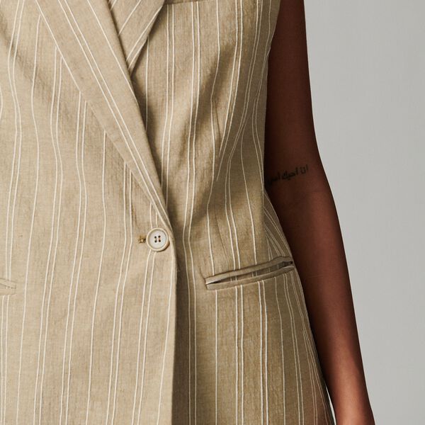 Elliana Linen Threads, tree house, DAY Birger &eacute;t Mikkelsen