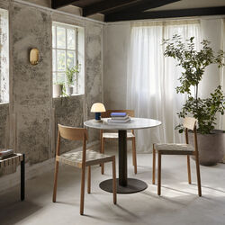 Betty TK1 spisebordsstol, oak/linen, &Tradition