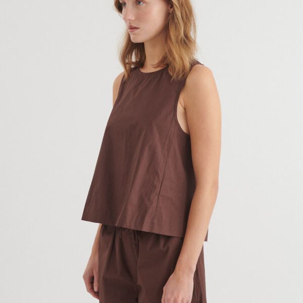 Ida Top, chicory coffee, Basic Apparel