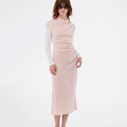 Tailormd dress, peach whip, Modstr&ouml;m