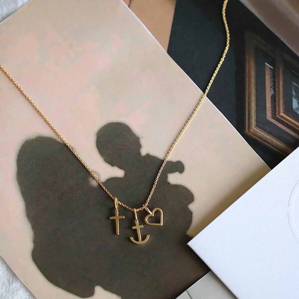 Symbols Open Heart vedh&aelig;ng, guld, Ro Copenhagen