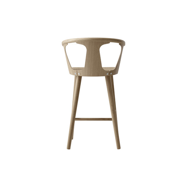 In Between SK7 barstol, eg, &Tradition