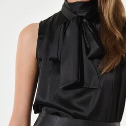 LuciaDEA, black, Dea Kudibal