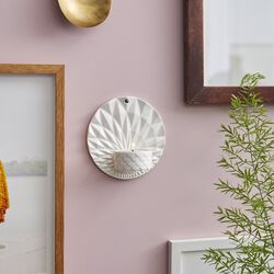 Pipanella Wall Votive Scales fyrfadsoph&aelig;ng, white, Dottir Nordic Design