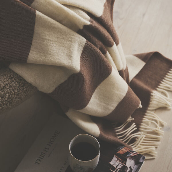 The Sweater plaid, 05322 brown, Silkeborg Uldspinderi