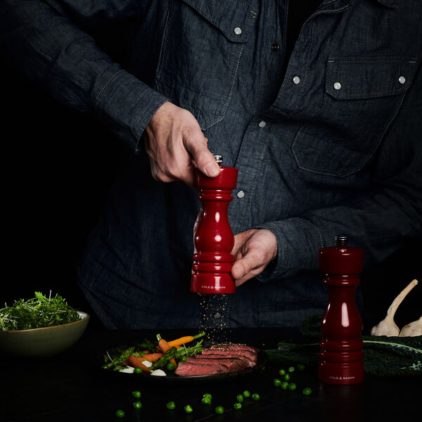 London Salt and pepper set, rød London Salt and pepper set, rød, Cole & Mason