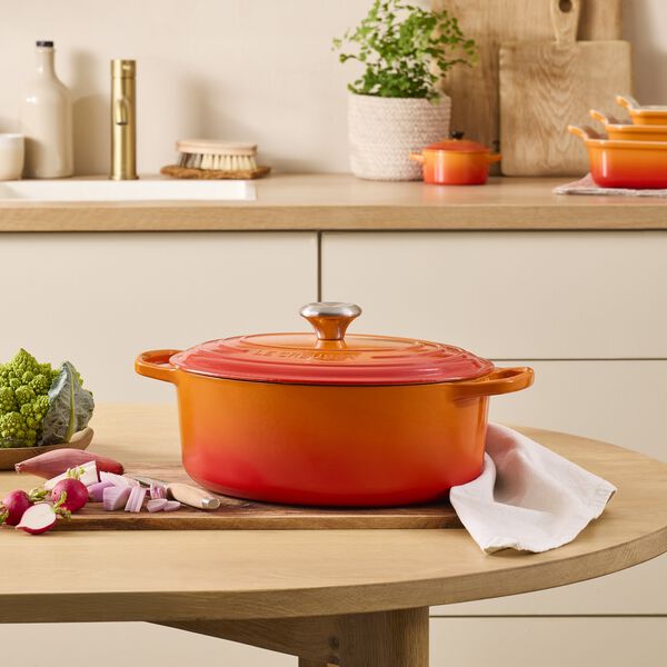 Signature st&oslash;bejern oval gryde &Oslash; 31 cm, volcanic, Le Creuset