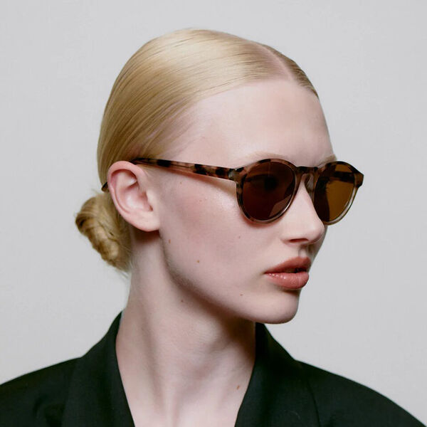 Marvin Solbriller, coquina, A. KJÆRBEDE