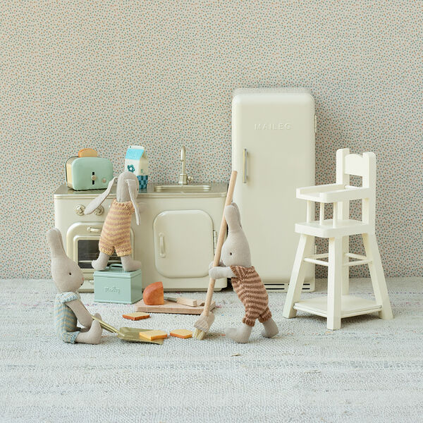 Miniature brødboks med tilbehør, Maileg