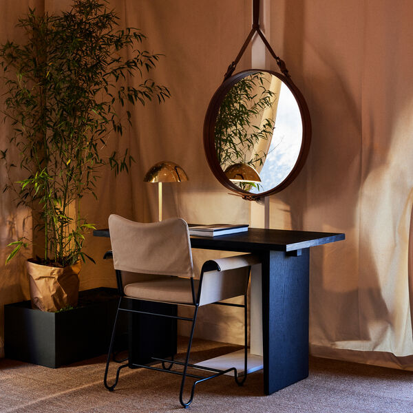 9209 Table Lamp, brass, GUBI