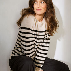 NiakaPW Pullover, black stripe, Part Two