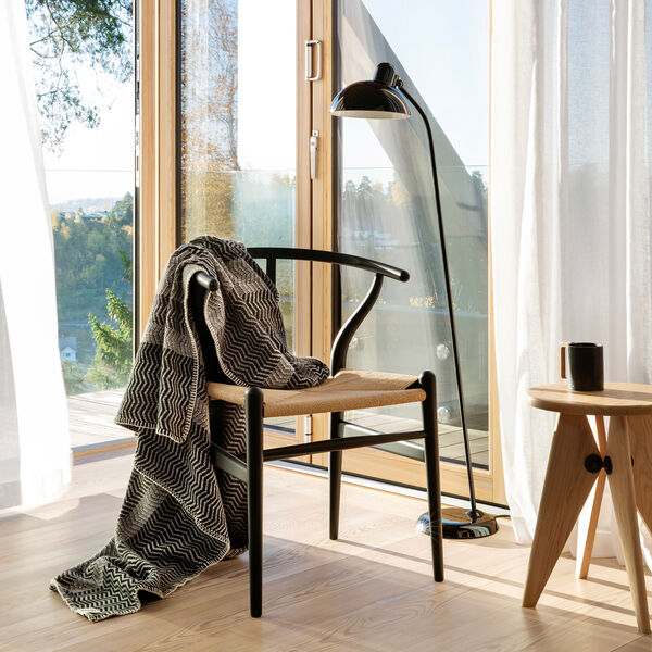 FRI Throw, gray day, Røros Tweed