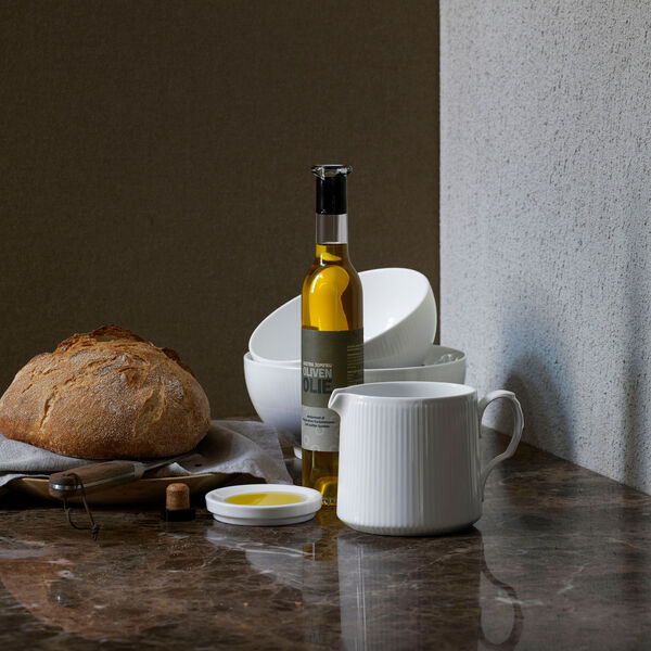 Hvid Riflet kande 70 cl, Royal Copenhagen