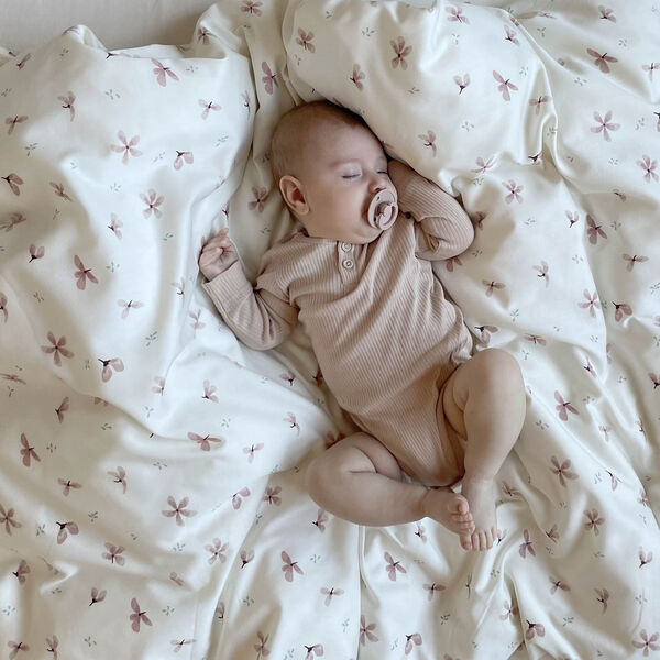 Baby senget&oslash;j, windflower creme, Cam Cam Copenhagen