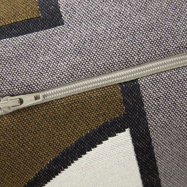 Modernist pyntepudebetr&aelig;k, BOSS Home