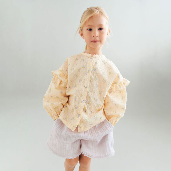 Shirt Gerda, barely apricot flowers, Wheat