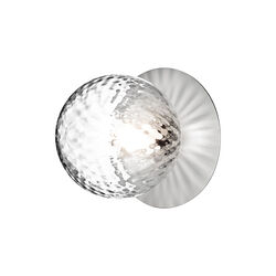 Liila 1 Medium Wall Lamp, light silver/optic clear Liila 1 Medium Wall Lamp, light silver/optic clear, Nuura