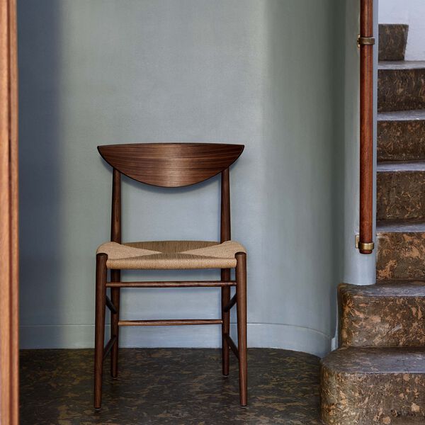 Drawn HM3 spisebordsstol, olieret valn&oslash;d, &Tradition