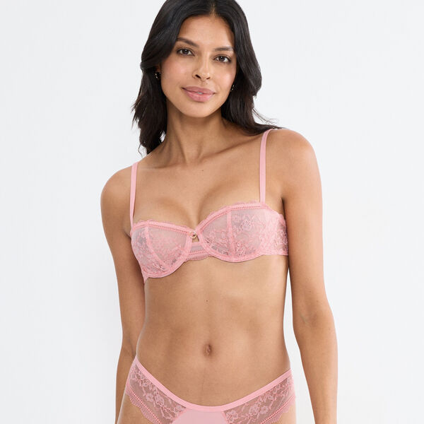 Comfort Allure WH, strawberry cream, Triumph