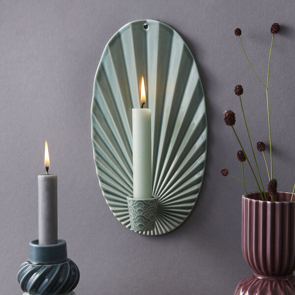 Pipanella Waves v&aelig;gh&aelig;ngt lysestage, peacock, Dottir Nordic Design